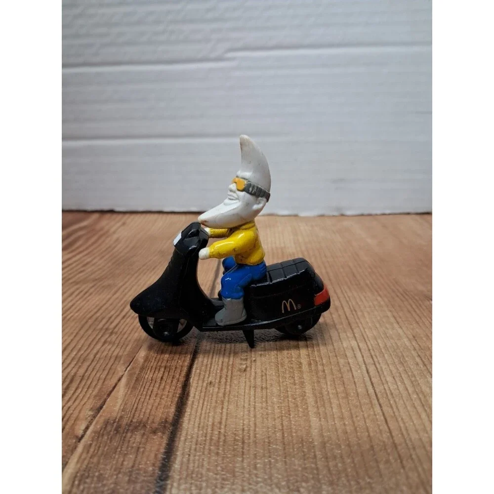 Vintage Mcdonalds Mac Tonight Scooter Happy Meal Toy